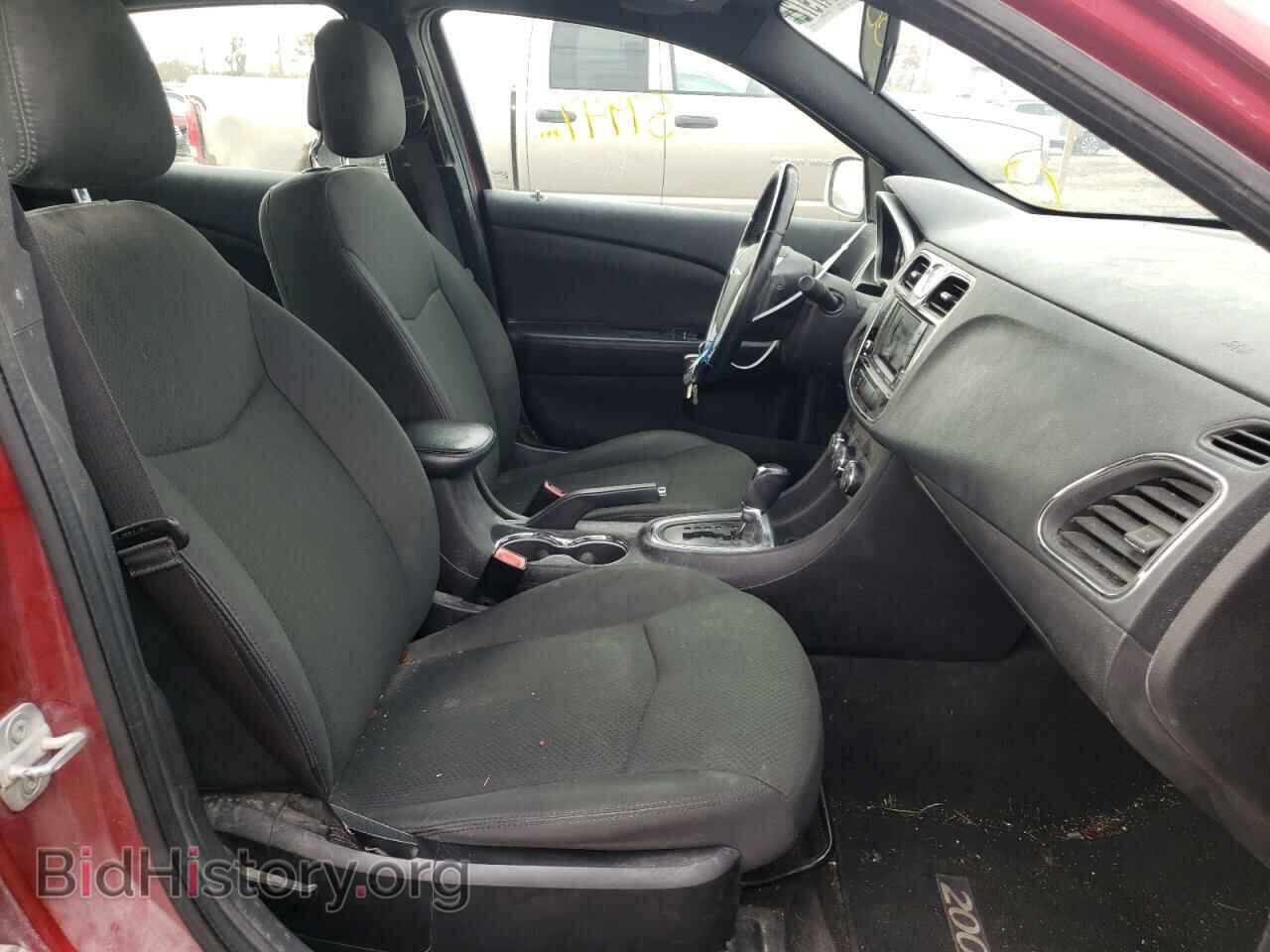 2012 CHRYSLER 200 - VIN: 1C3CCBBB8CN137424 - Фото 5