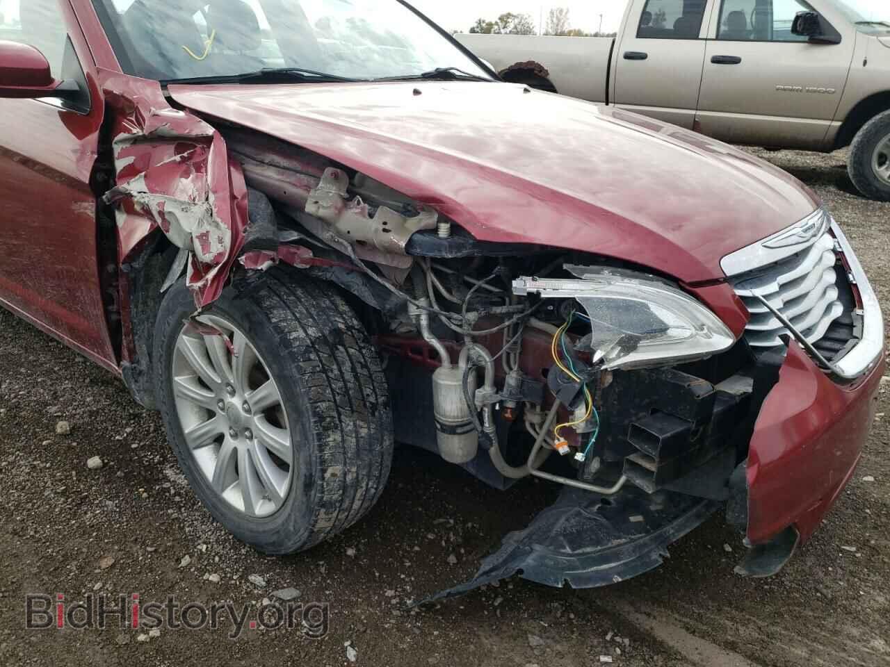 2012 CHRYSLER 200 - VIN: 1C3CCBBB8CN137424 - Фото 9