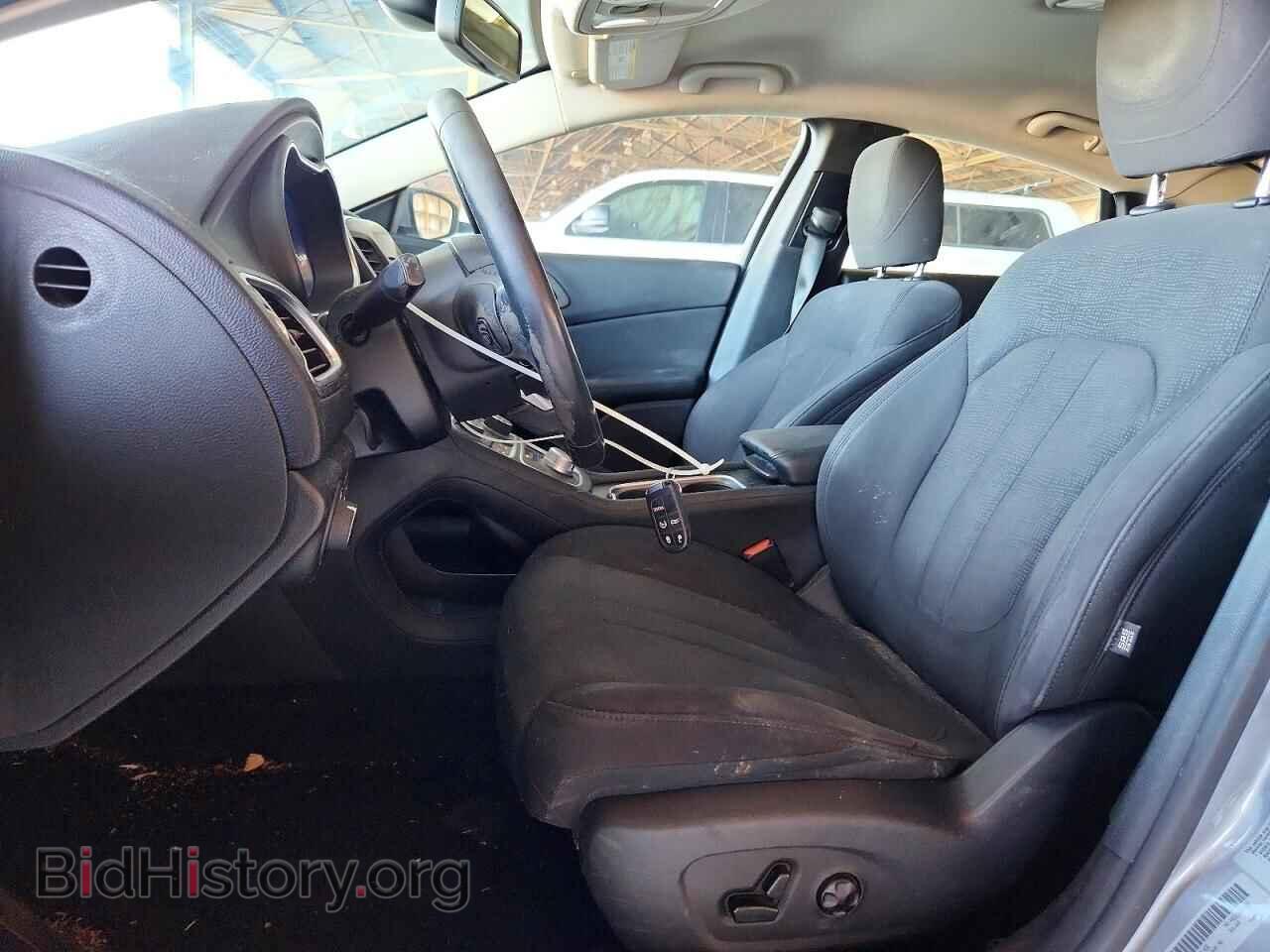 2015 CHRYSLER 200 - VIN: 1C3CCCAB3FN711035 - Photo 7