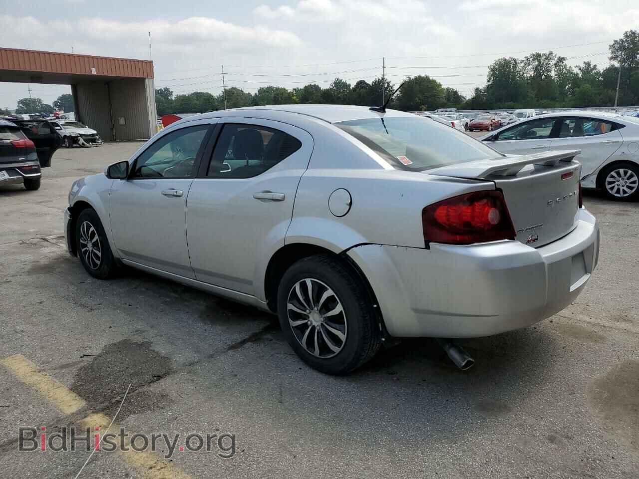 2011 DODGE AVENGER - VIN: 1B3BD2FG9BN562936 - Фото 2