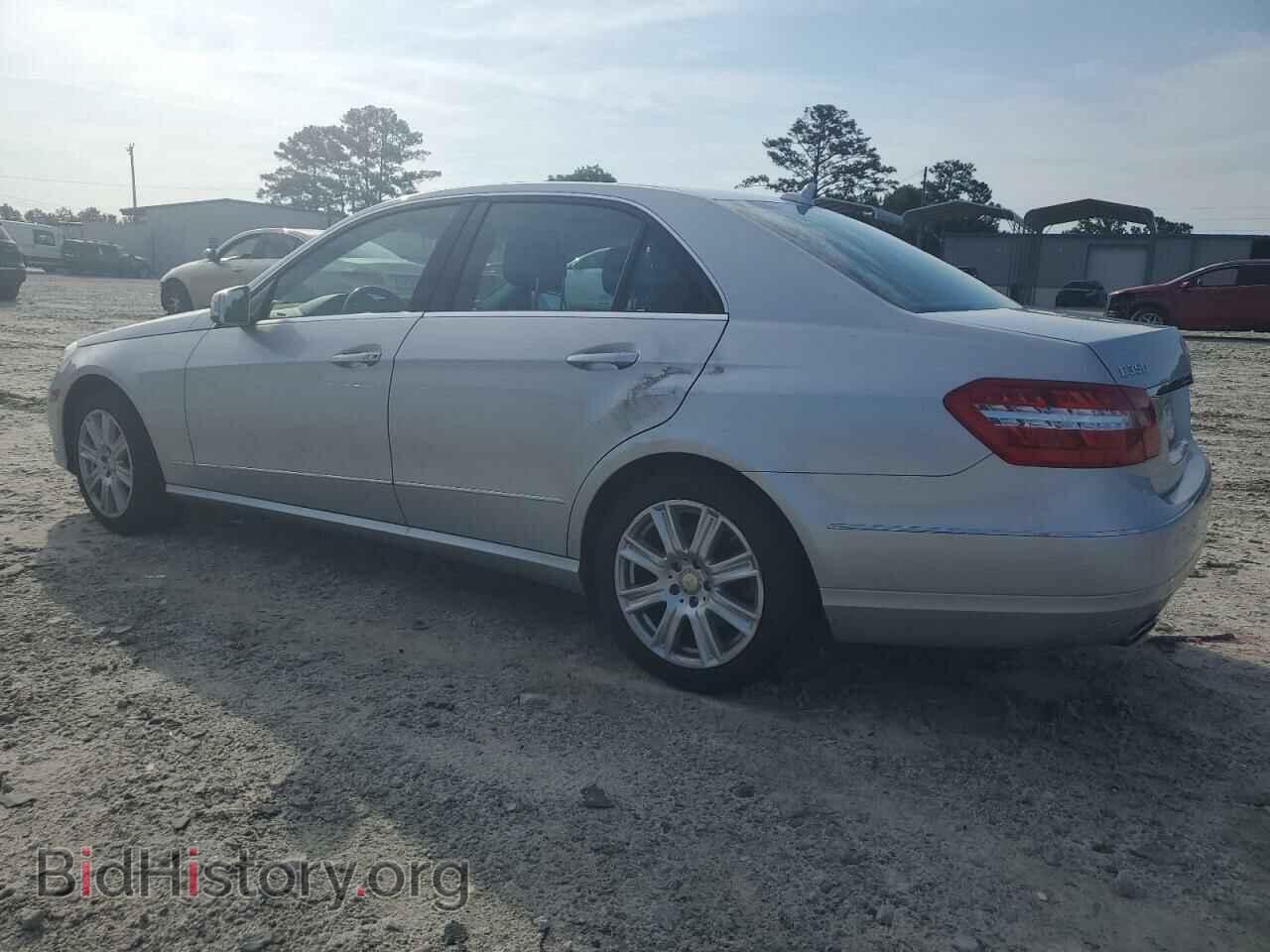 2013 MERCEDES-BENZ E-CLASS - VIN: WDDHF5KB6DA728120 - Фото 2