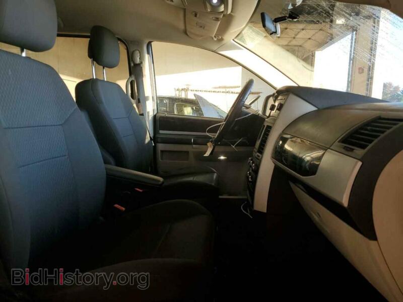 2010 Dodge CARAVAN (VIN 2D4RN5D12AR444841) — photo 5 of 10