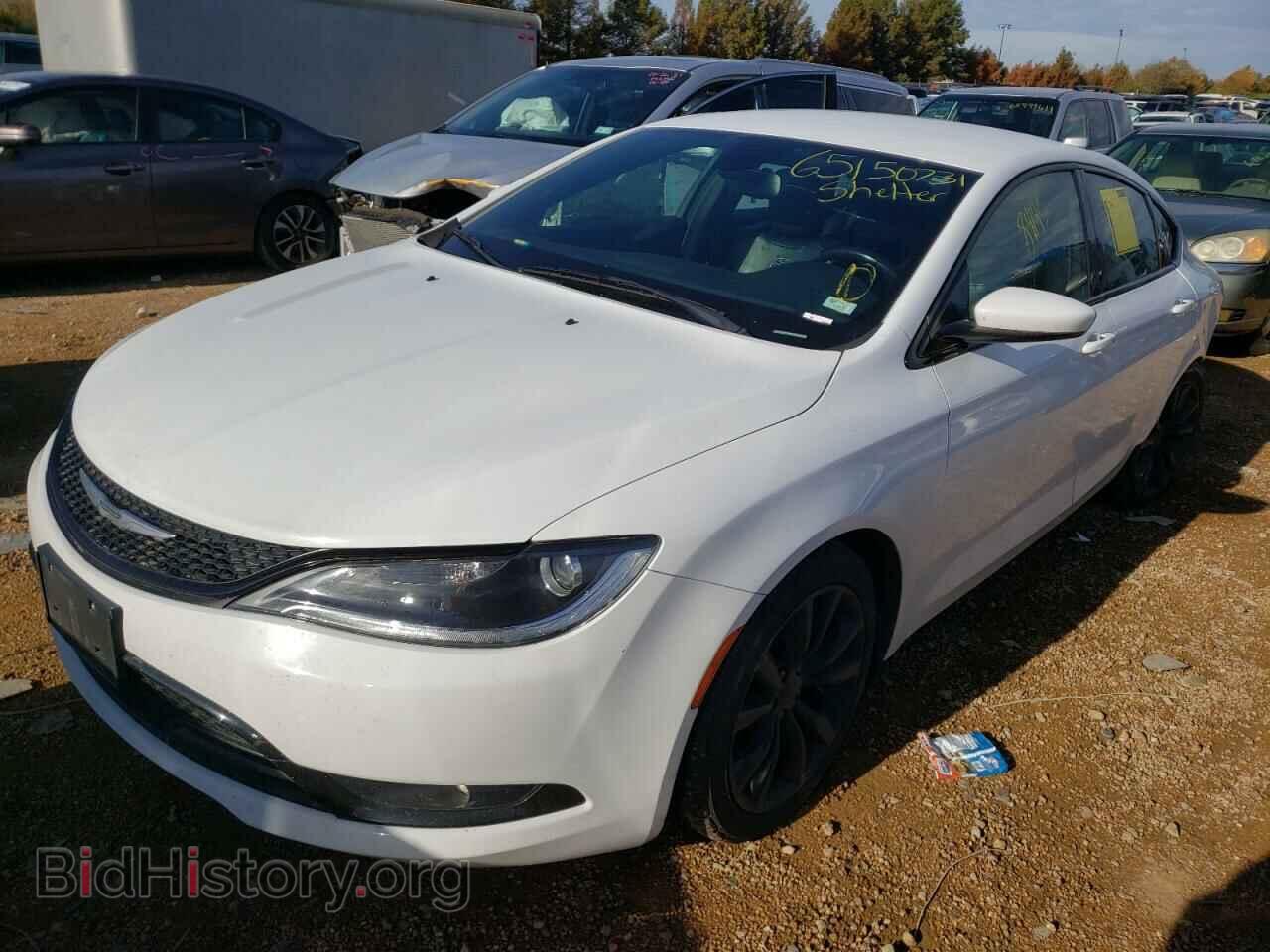 2016 CHRYSLER 200 - VIN: 1C3CCCBB6GN152242 - Фото 2