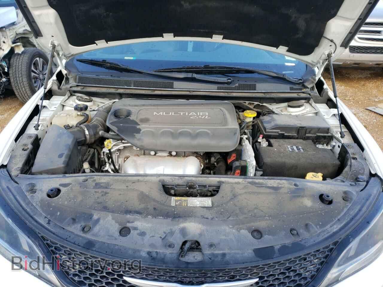 2016 CHRYSLER 200 - VIN: 1C3CCCBB6GN152242 - Фото 7