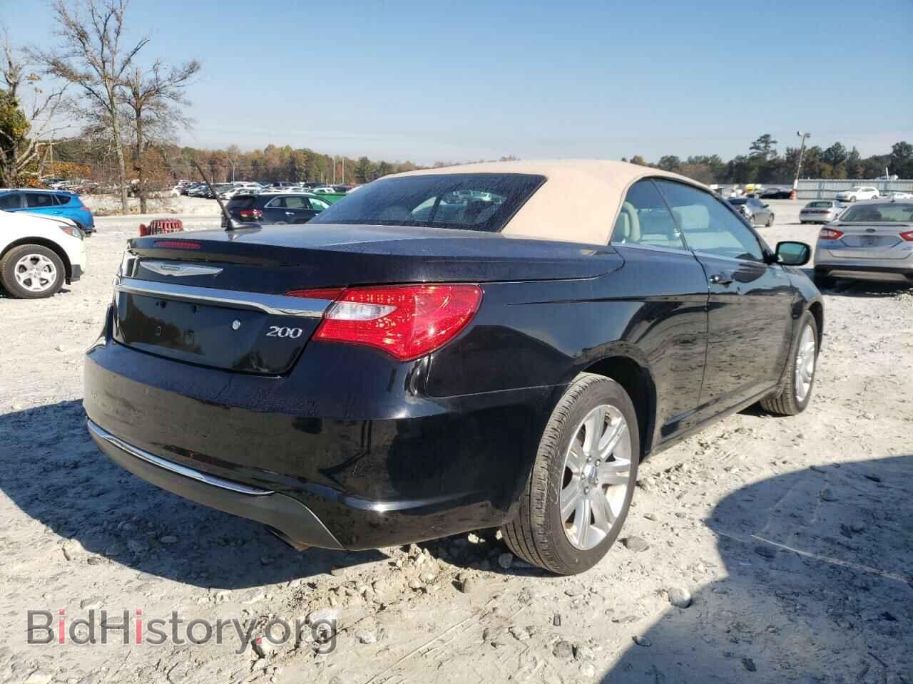 2011 CHRYSLER 200 - VIN: 1C3BC2EG0BN570950 - Фото 4