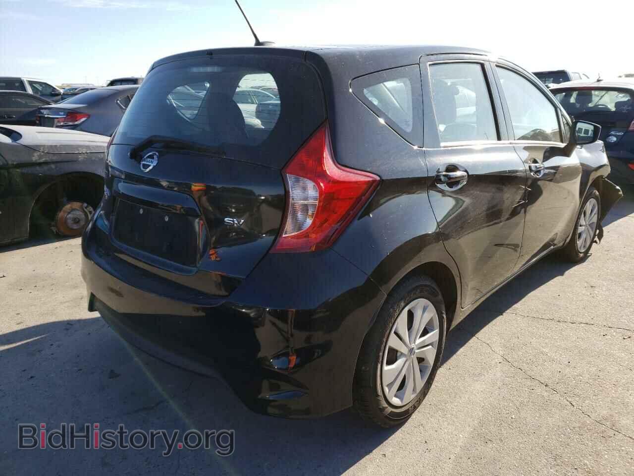 2017 NISSAN VERSA - VIN: 3N1CE2CP9HL361067 - Фото 4