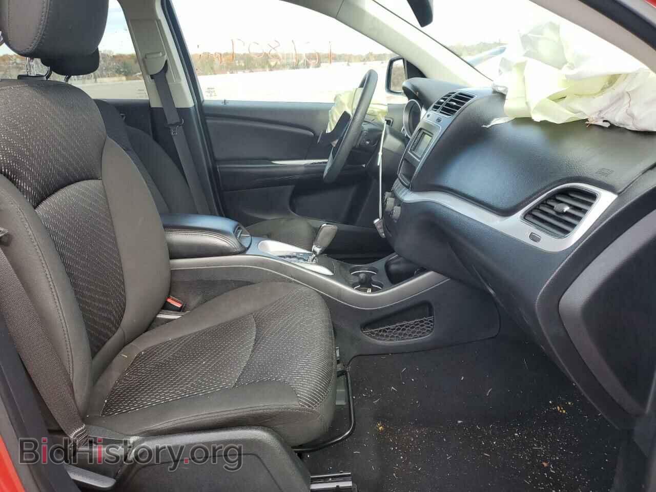 2019 DODGE JOURNEY - VIN: 3C4PDCBB4KT764359 - Фото 5