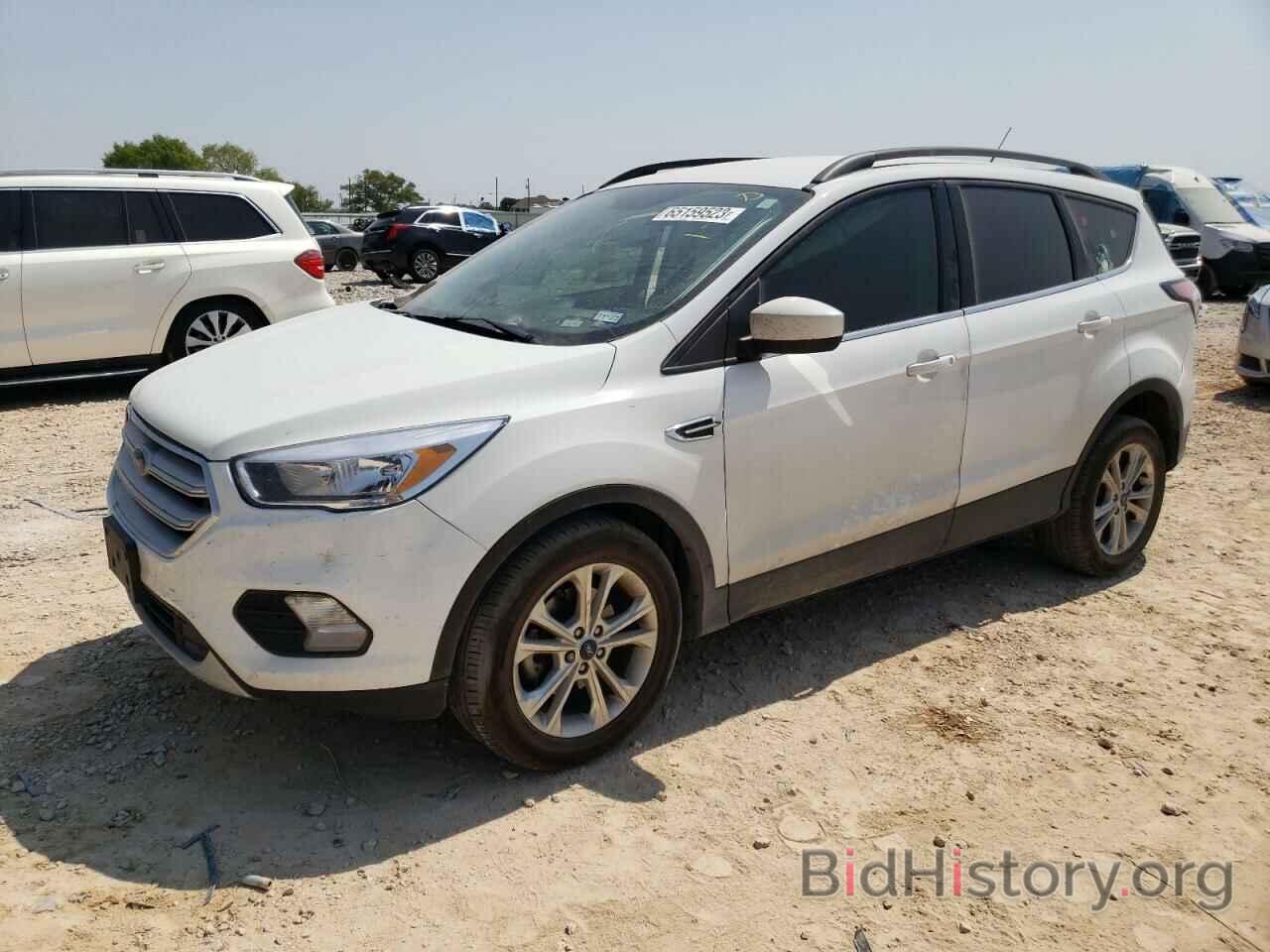 Photo 1FMCU0GD1JUD43285 - FORD ESCAPE 2018