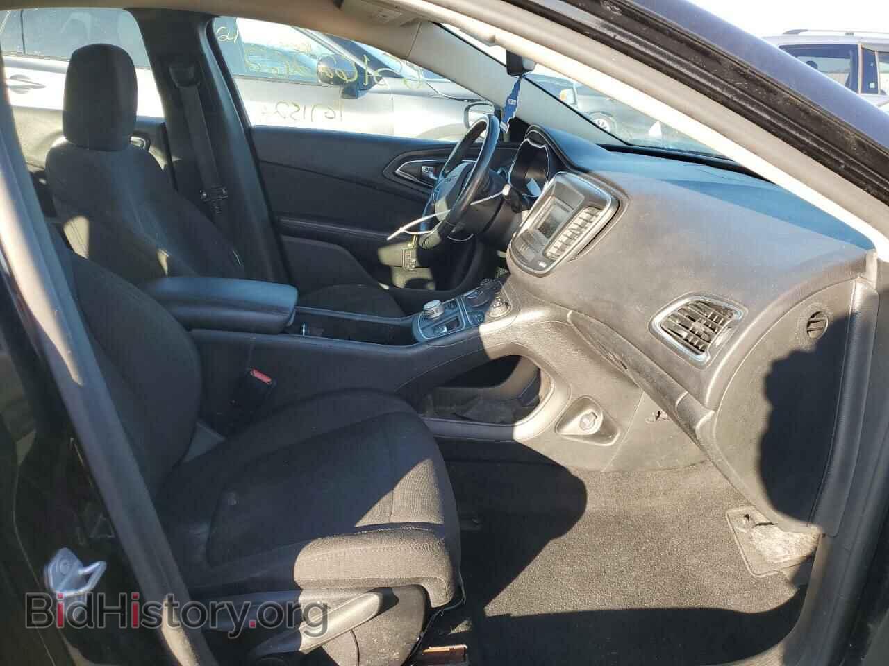 2016 CHRYSLER 200 - VIN: 1C3CCCAB1GN153221 - Фото 5