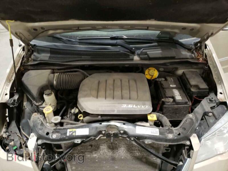 2015 Chrysler MINIVAN (VIN 2C4RC1CG6FR630102) — фото 7 из 10