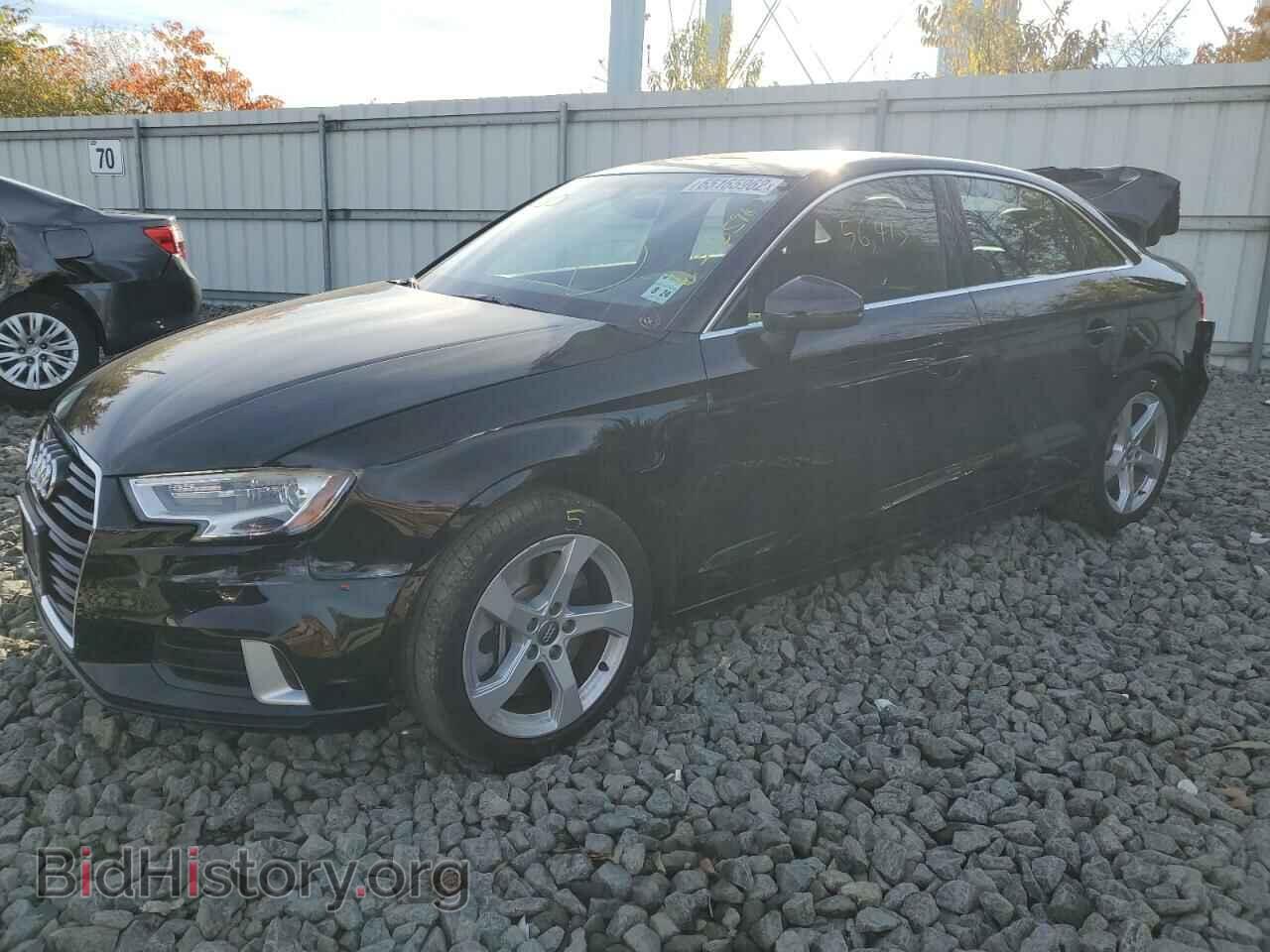 2019 AUDI A3 - VIN: WAUBEGFF2KA122643 - Фото 2