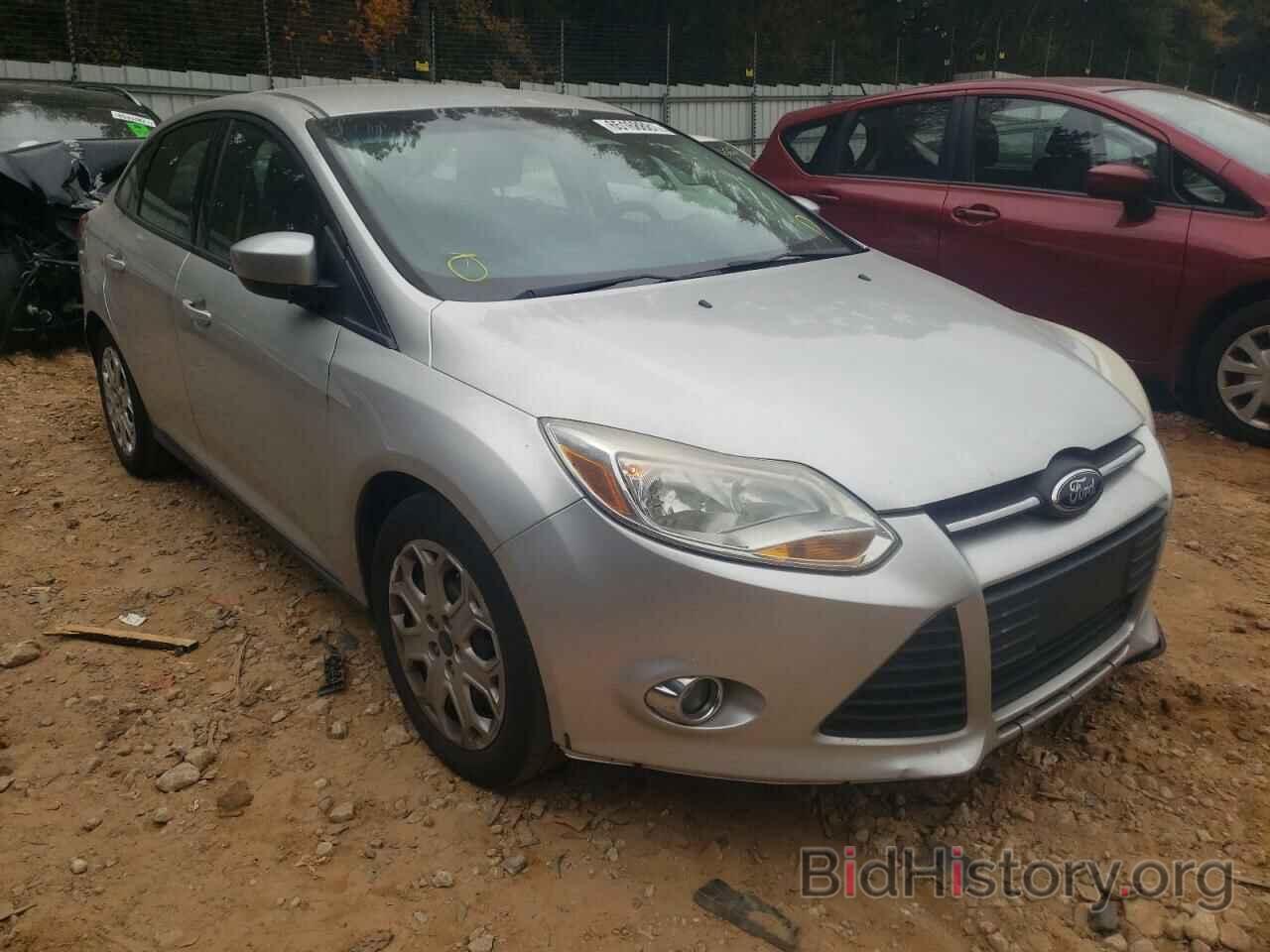 Photo 1FAHP3F2XCL372690 - FORD FOCUS 2012