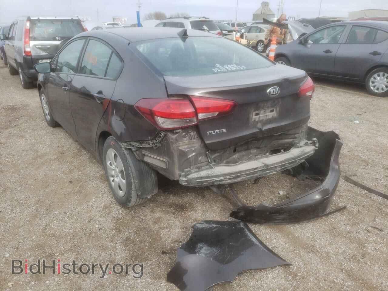 2017 KIA FORTE - VIN: 3KPFK4A7XHE105011 - Фото 3