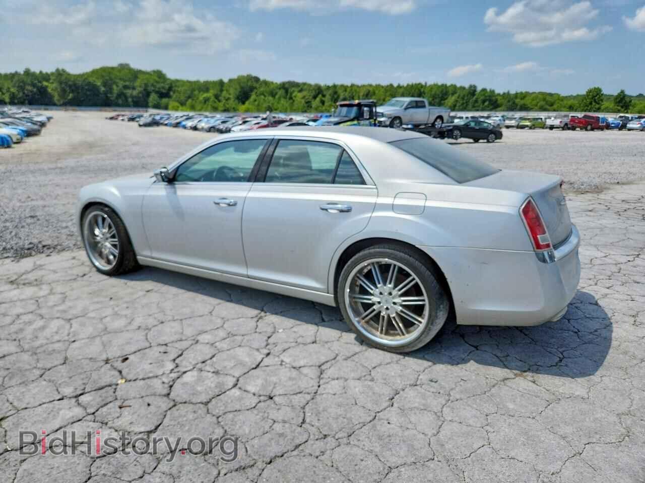 2012 CHRYSLER 300 - VIN: 2C3CCACG4CH308974 - Photo 2