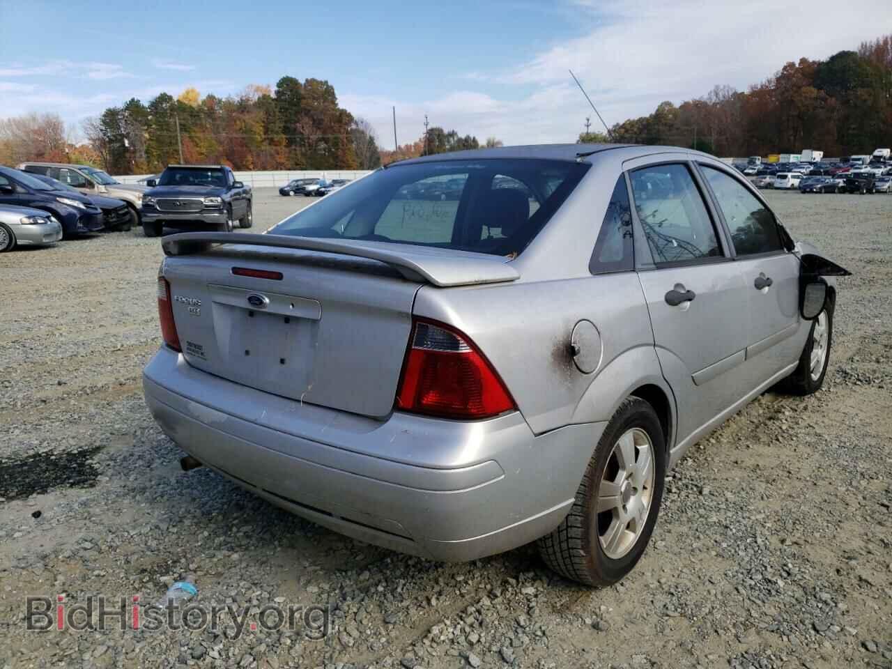 2007 FORD FOCUS - VIN: 1FAFP34N37W342343 - Фото 4