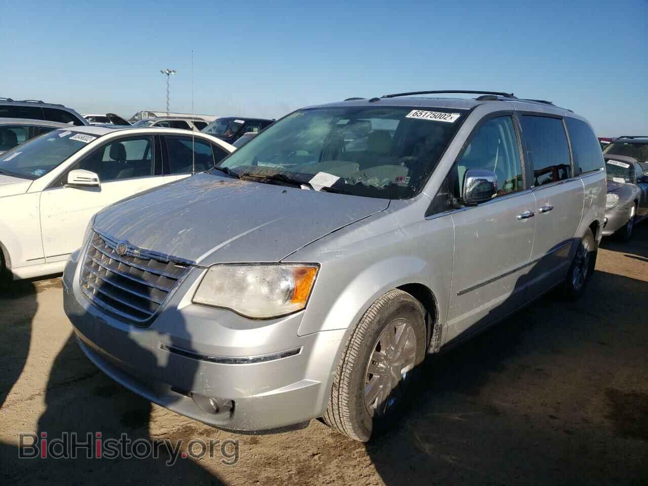 2008 CHRYSLER MINIVAN - VIN: 2A8HR64X78R134470 - Фото 2