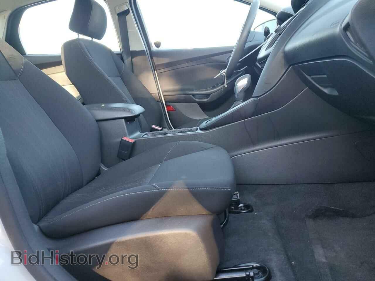 2017 FORD FOCUS - VIN: 1FADP3F29HL257990 - Photo 5