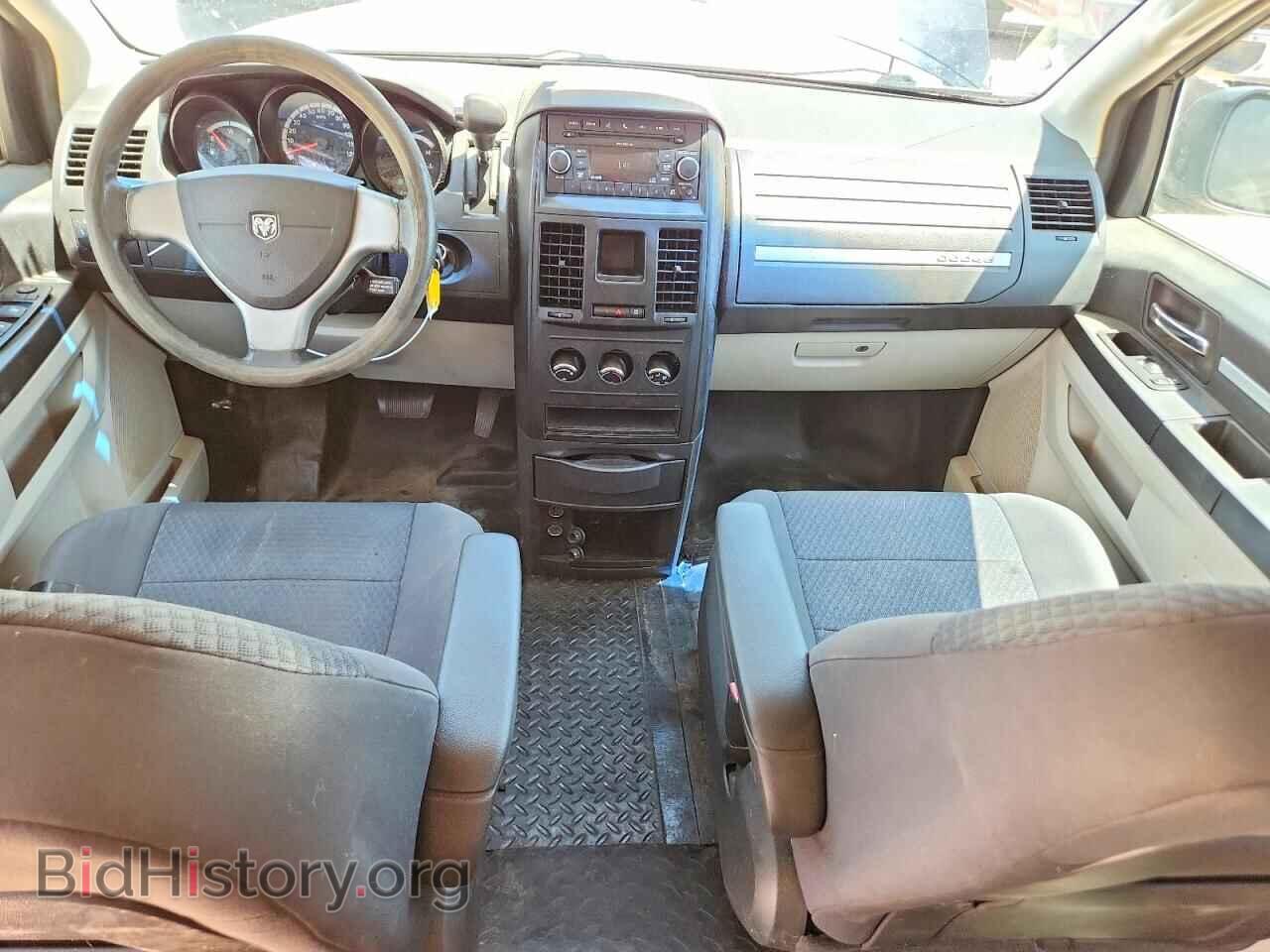 2010 DODGE CARAVAN - VIN: 2D4RN1AE8AR262237 - Фото 8