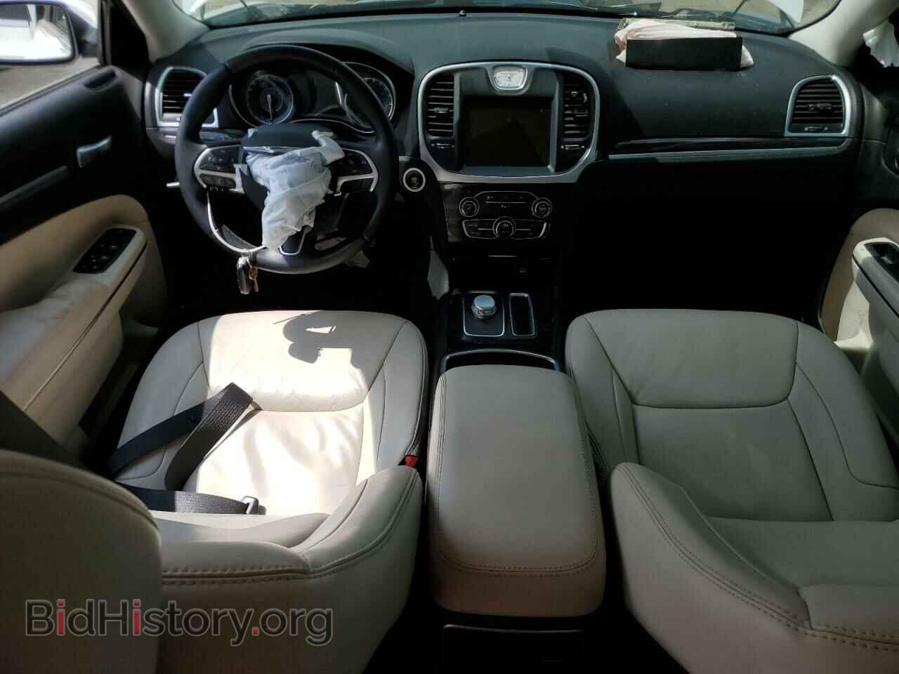 2015 CHRYSLER 300 - VIN: 2C3CCAAG2FH859704 - Фото 8
