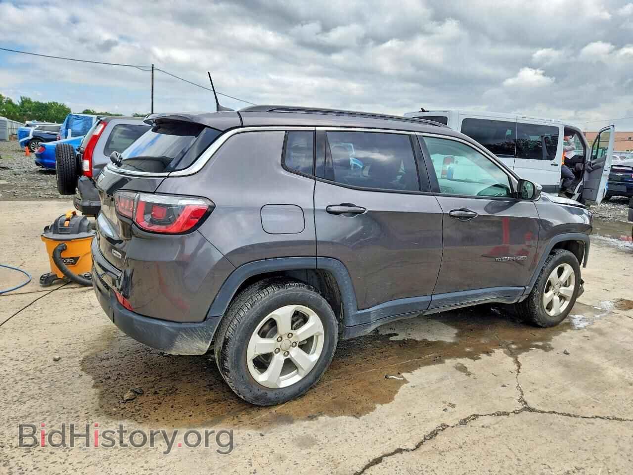 2019 JEEP COMPASS - VIN: 3C4NJDBB1KT678917 - Photo 3