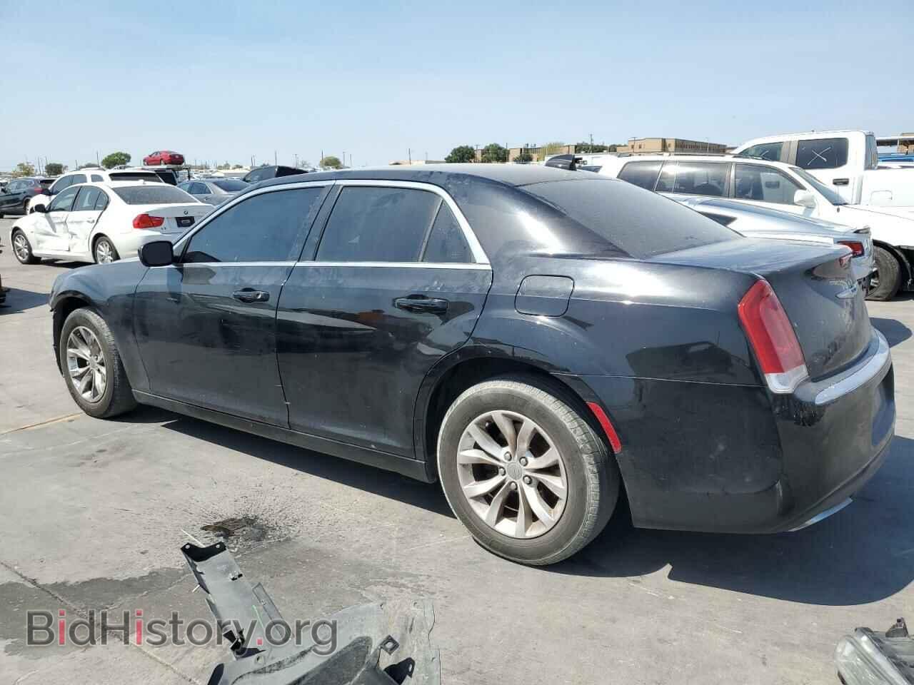 2016 CHRYSLER 300 - VIN: 2C3CCAAG3GH106345 - Фото 2