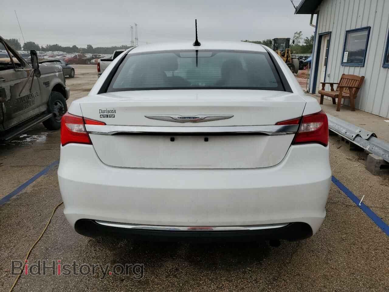 2014 CHRYSLER 200 - VIN: 1C3CCBAB3EN213331 - Фото 6