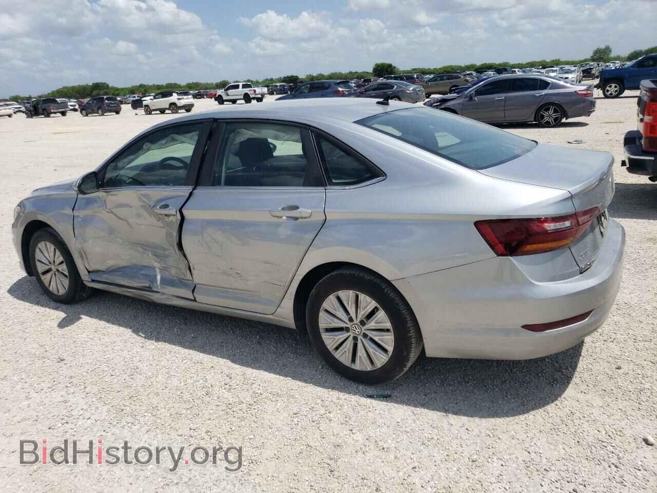 2019 VOLKSWAGEN JETTA - VIN: 3VWCB7BU3KM255870 - Фото 2