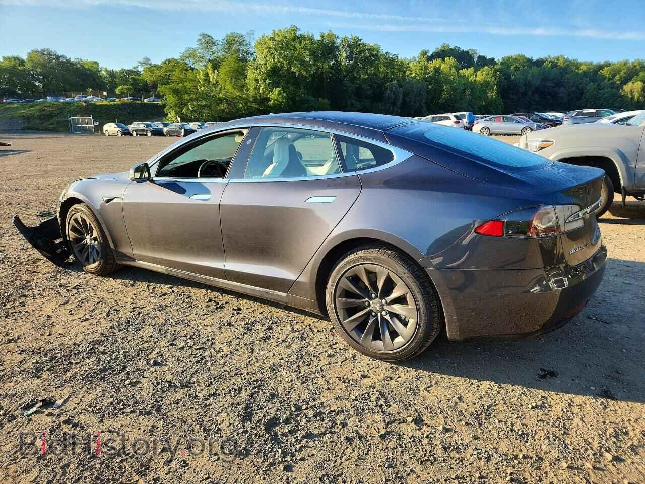 2018 TESLA MODEL S - VIN: 5YJSA1E23JF282952 - Photo 2