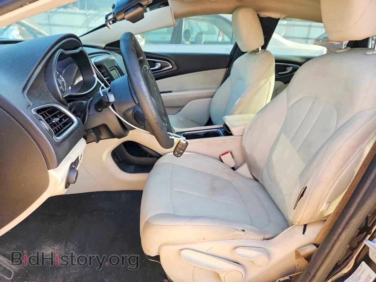 2016 CHRYSLER 200 - VIN: 1C3CCCAB1GN108053 - Фото 7