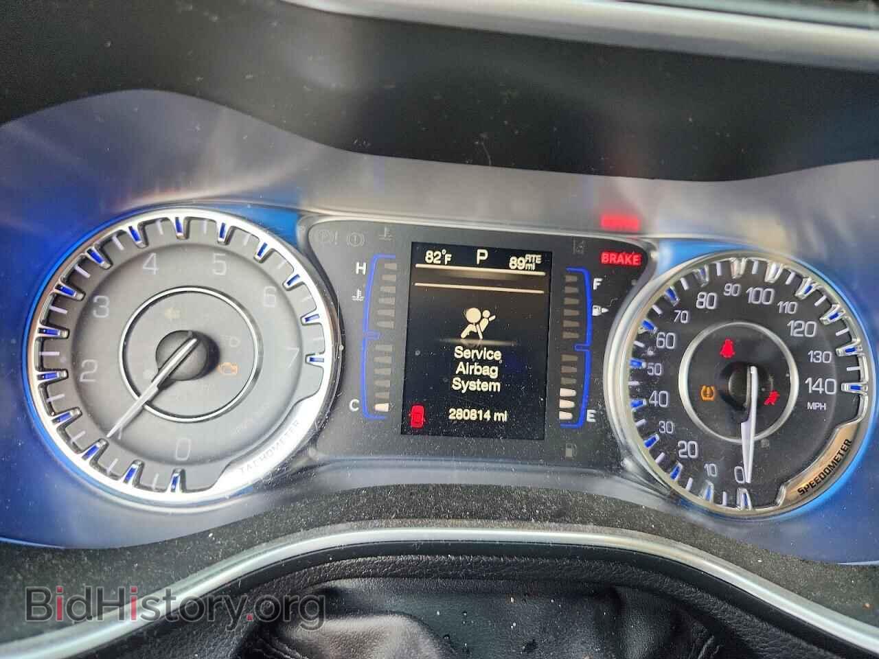 2016 CHRYSLER 200 - VIN: 1C3CCCAB1GN108053 - Фото 9