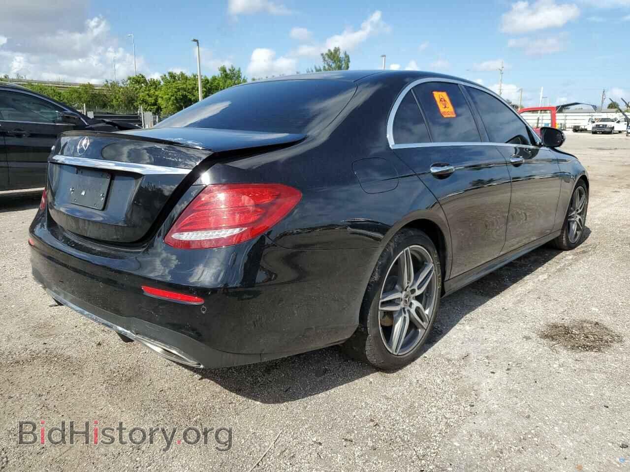 2019 MERCEDES-BENZ E-CLASS - VIN: WDDZF4JB8KA500357 - Фото 3