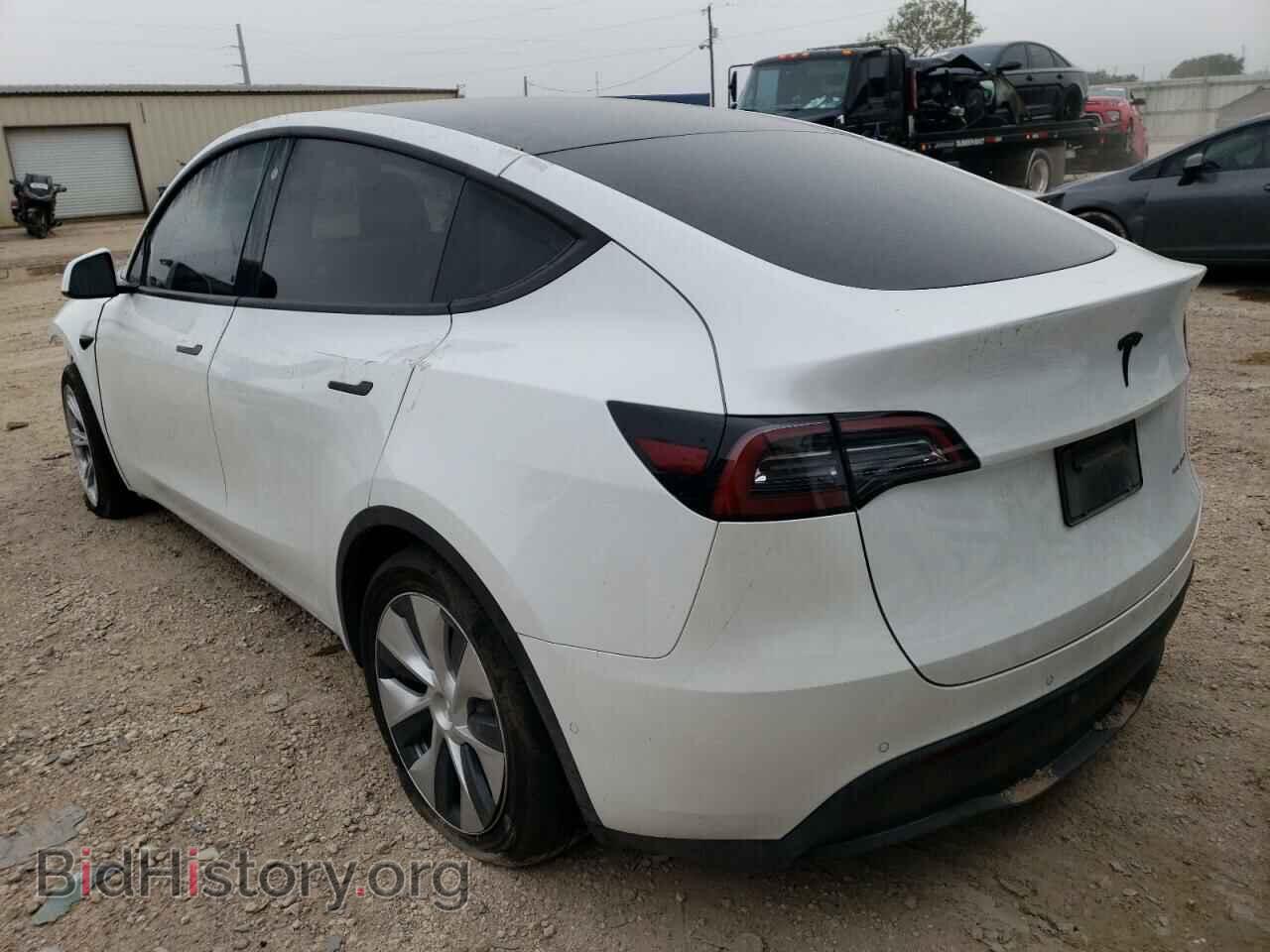 2022 TESLA MODEL Y - VIN: 7SAYGDEE5NF332103 - Фото 3
