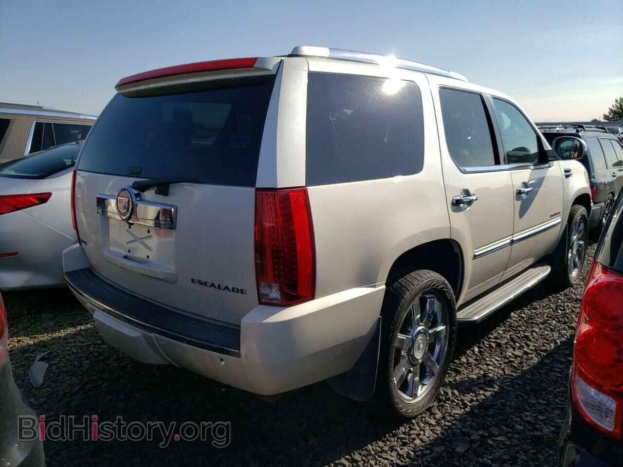 2011 CADILLAC ESCALADE - VIN: 1GYS4BEF5BR235654 - Photo 3