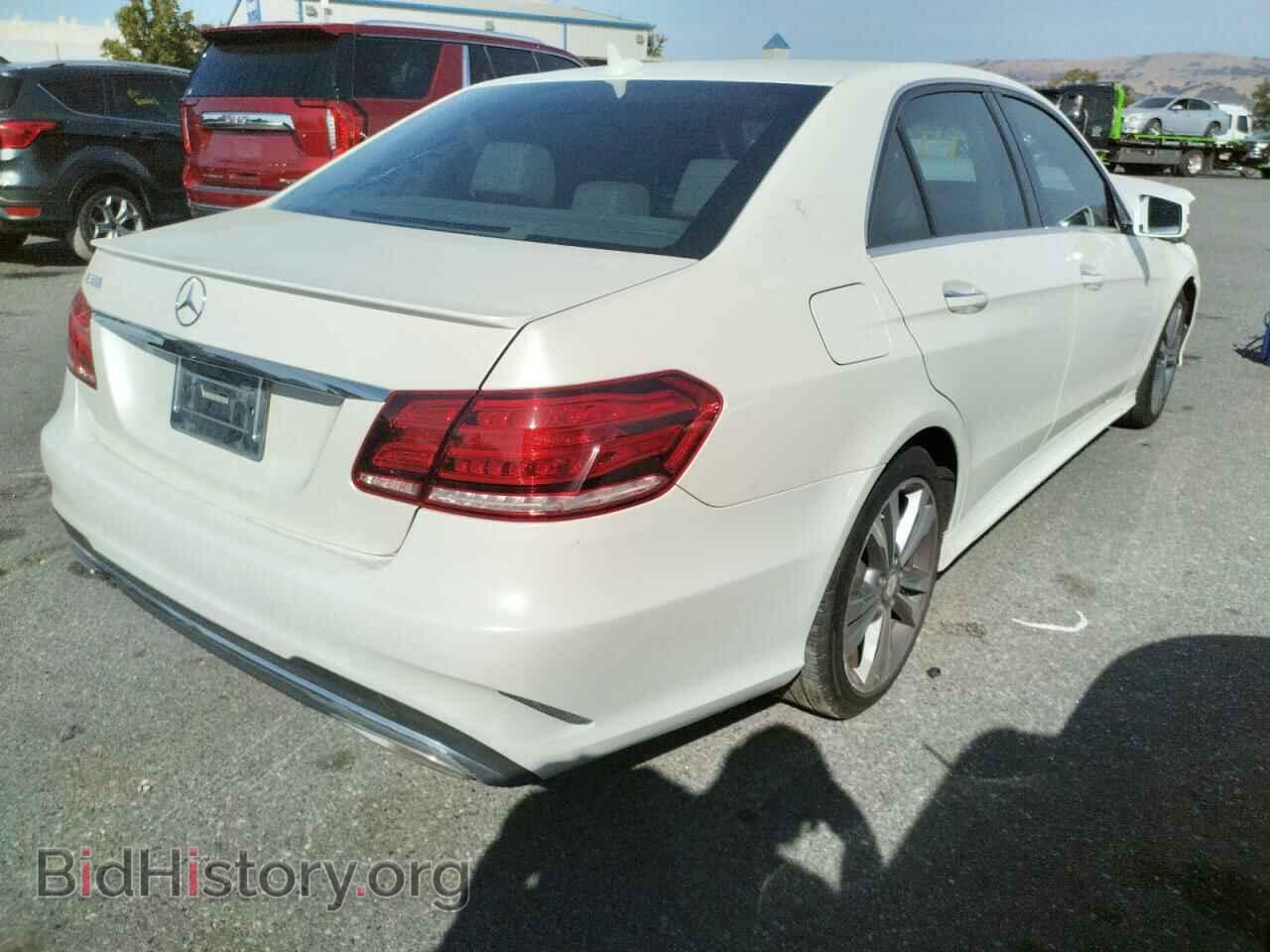 2015 MERCEDES-BENZ E-CLASS - VIN: WDDHF5KB0FB091027 - Фото 4