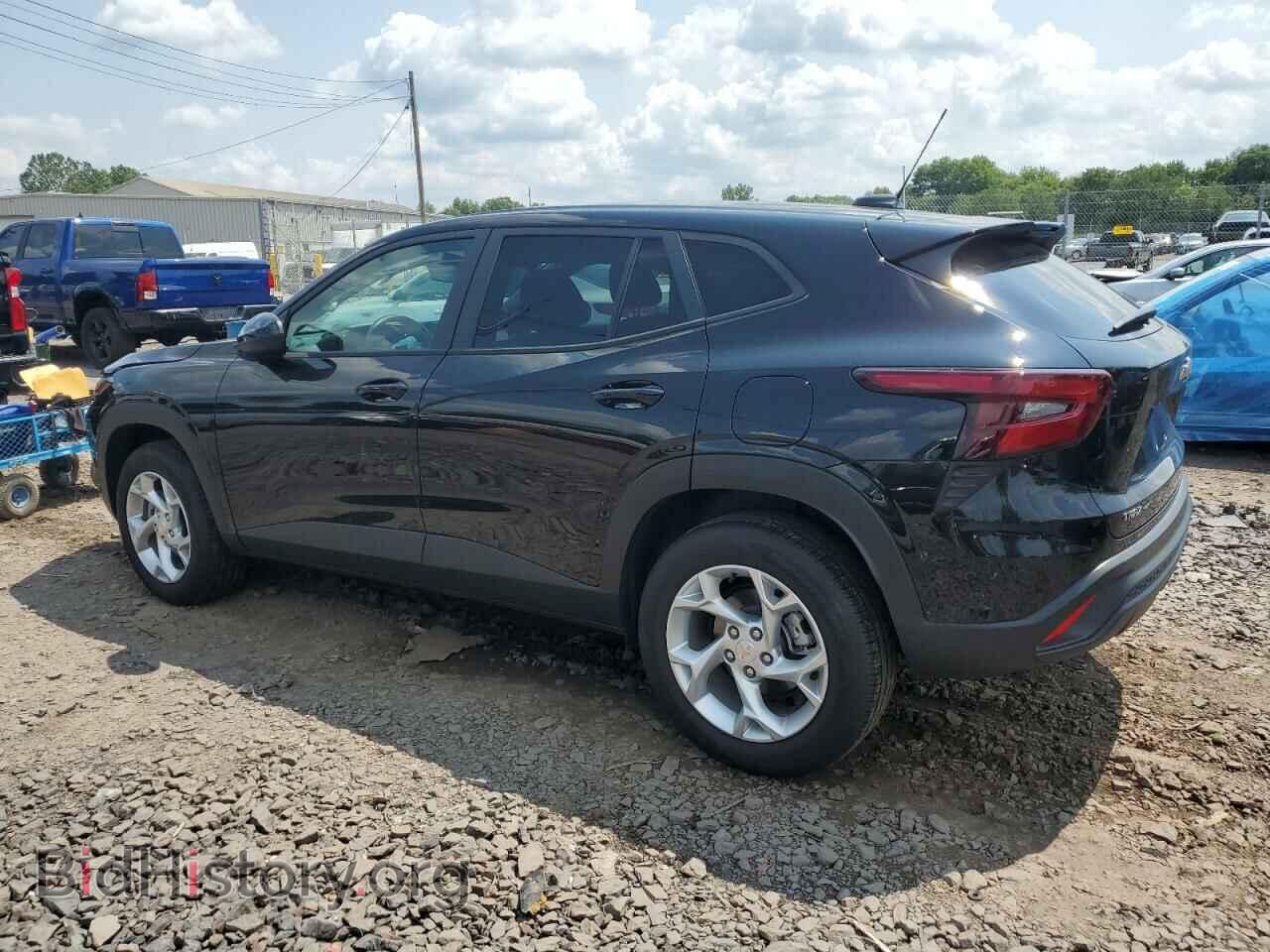 2024 CHEVROLET TRAX - VIN: KL77LFE28RC154046 - Фото 2