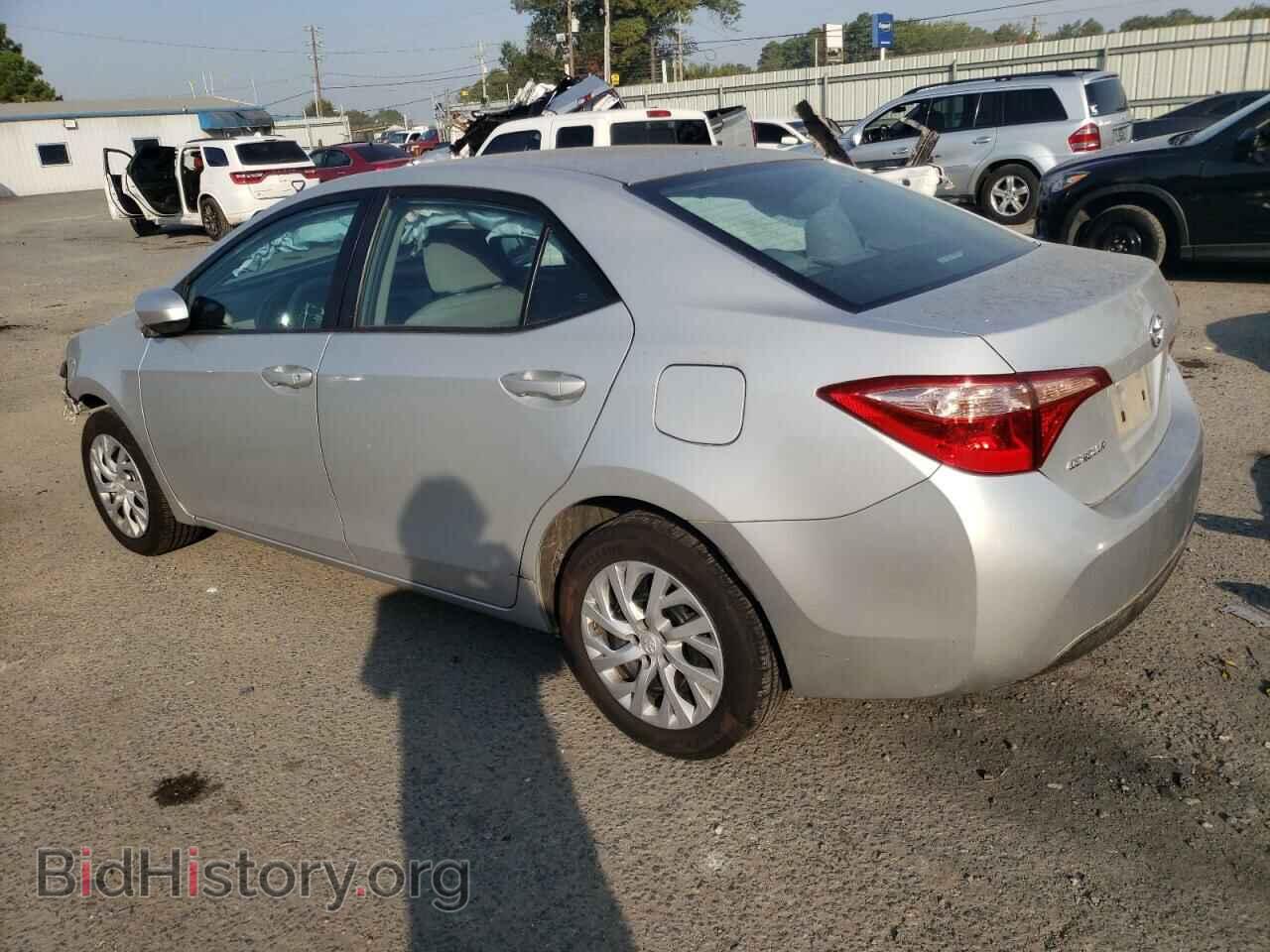 2017 TOYOTA COROLLA - VIN: 5YFBURHE0HP647677 - Фото 2