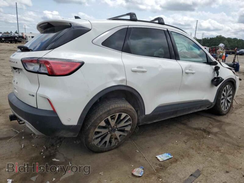2020 Ford ESCAPE (VIN 1FMCU9J90LUA40302) — photo 3 of 14