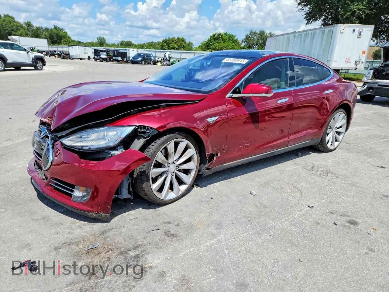 Фотография 5YJSA1DP2CFS01052 - TESLA MODEL S 2012