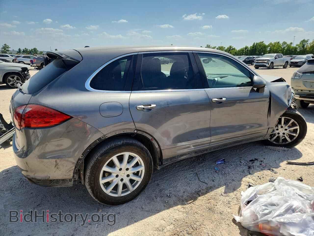 2011 PORSCHE CAYENNE - VIN: WP1AB2A26BLA43994 - Photo 3