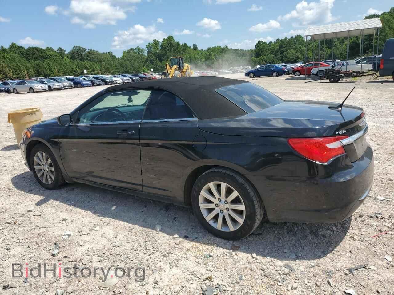 2013 CHRYSLER 200 - VIN: 1C3BCBEB3DN511835 - Photo 2
