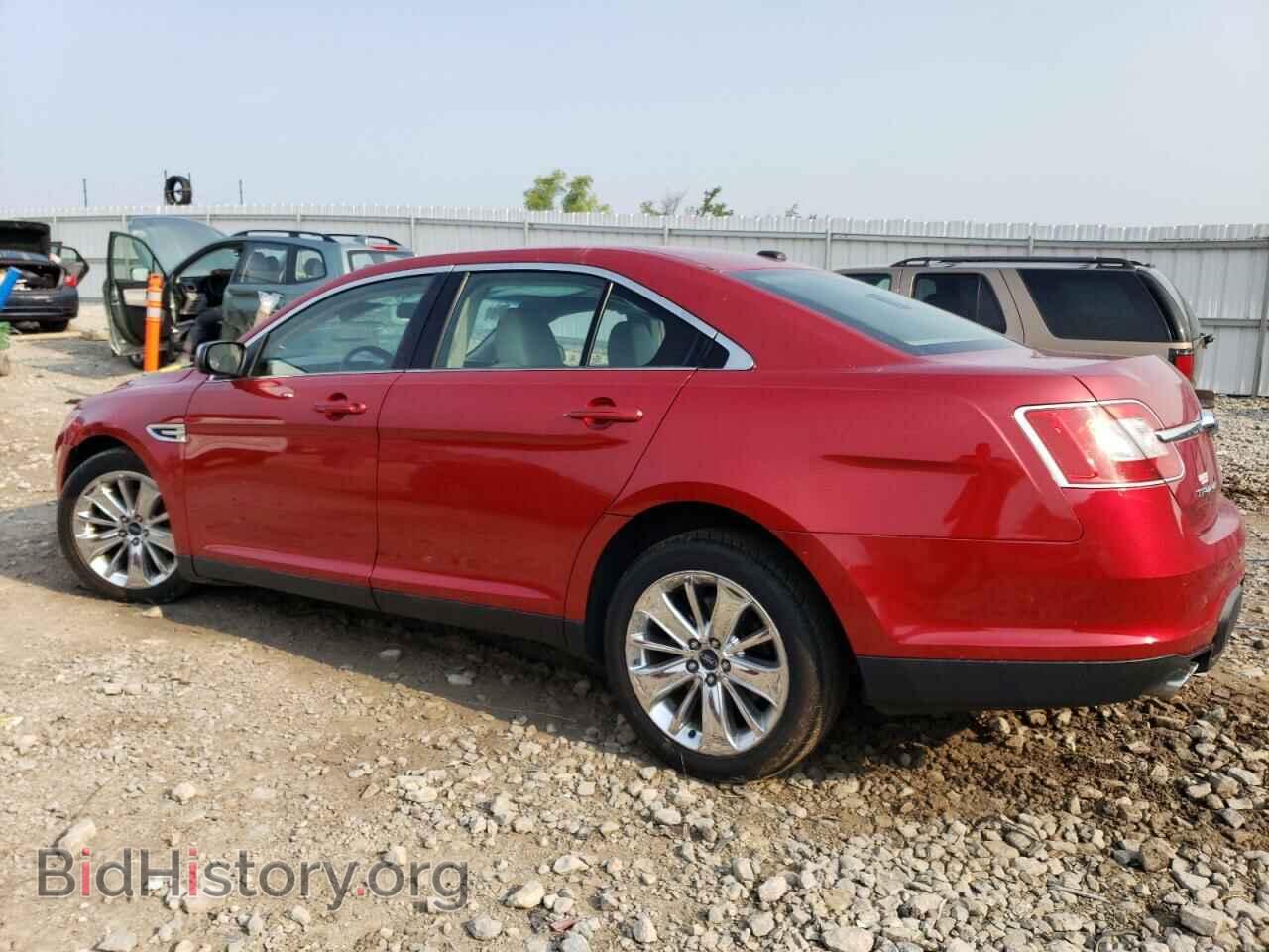 2011 FORD TAURUS - VIN: 1FAHP2JW7BG143671 - Фото 2