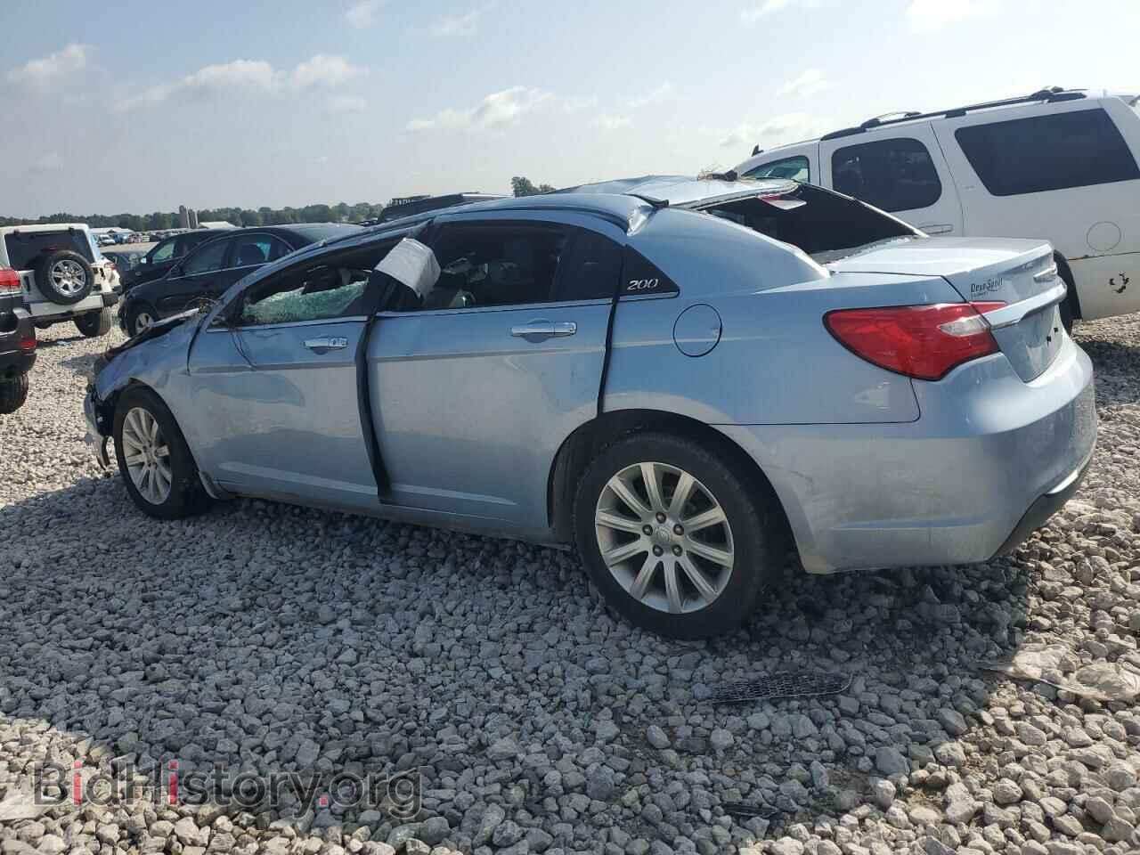 2013 CHRYSLER 200 - VIN: 1C3CCBCG8DN583312 - Фото 2