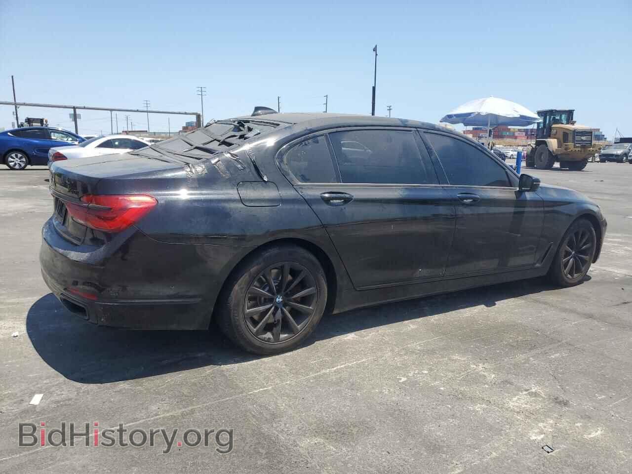 2017 BMW 7 SERIES - VIN: WBA7E2C36HG740606 - Фото 3