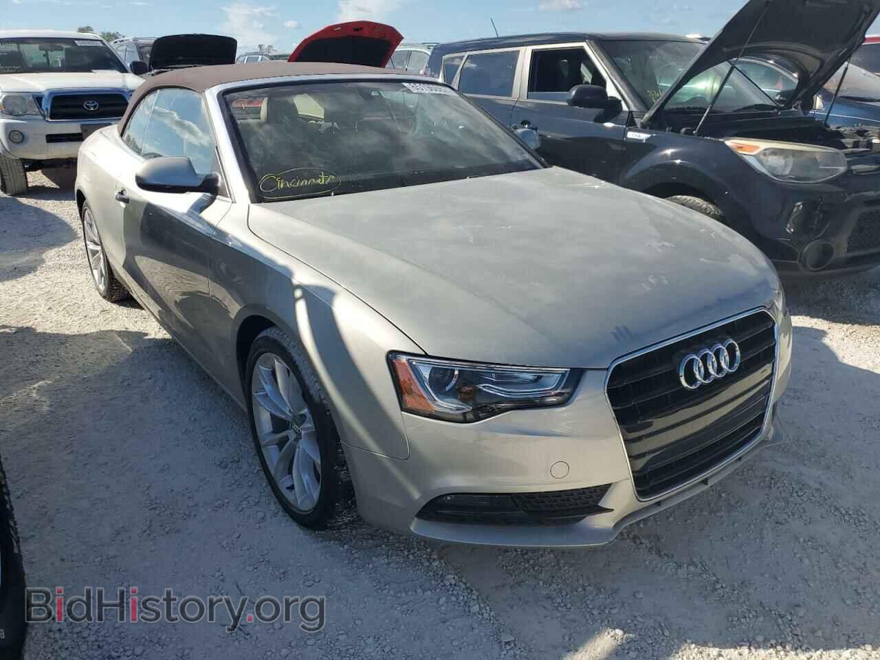 Photo WAUJFAFH4DN011367 - AUDI A5 2013