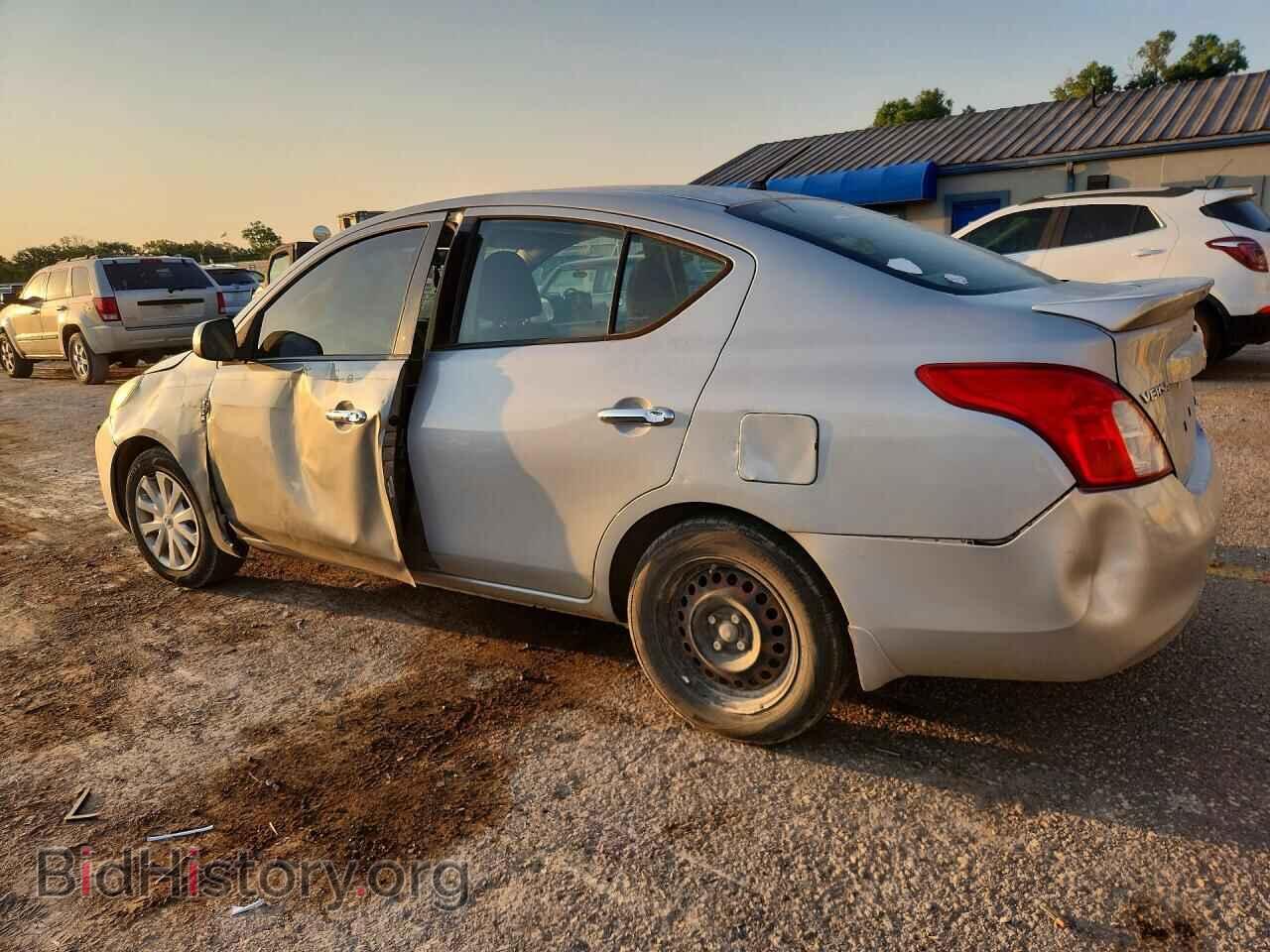 2014 NISSAN VERSA - VIN: 3N1CN7AP6EK465310 - Фото 2