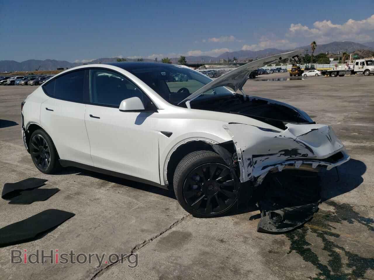2022 TESLA MODEL Y - VIN: 7SAYGDEE5NF322459 - Photo 4