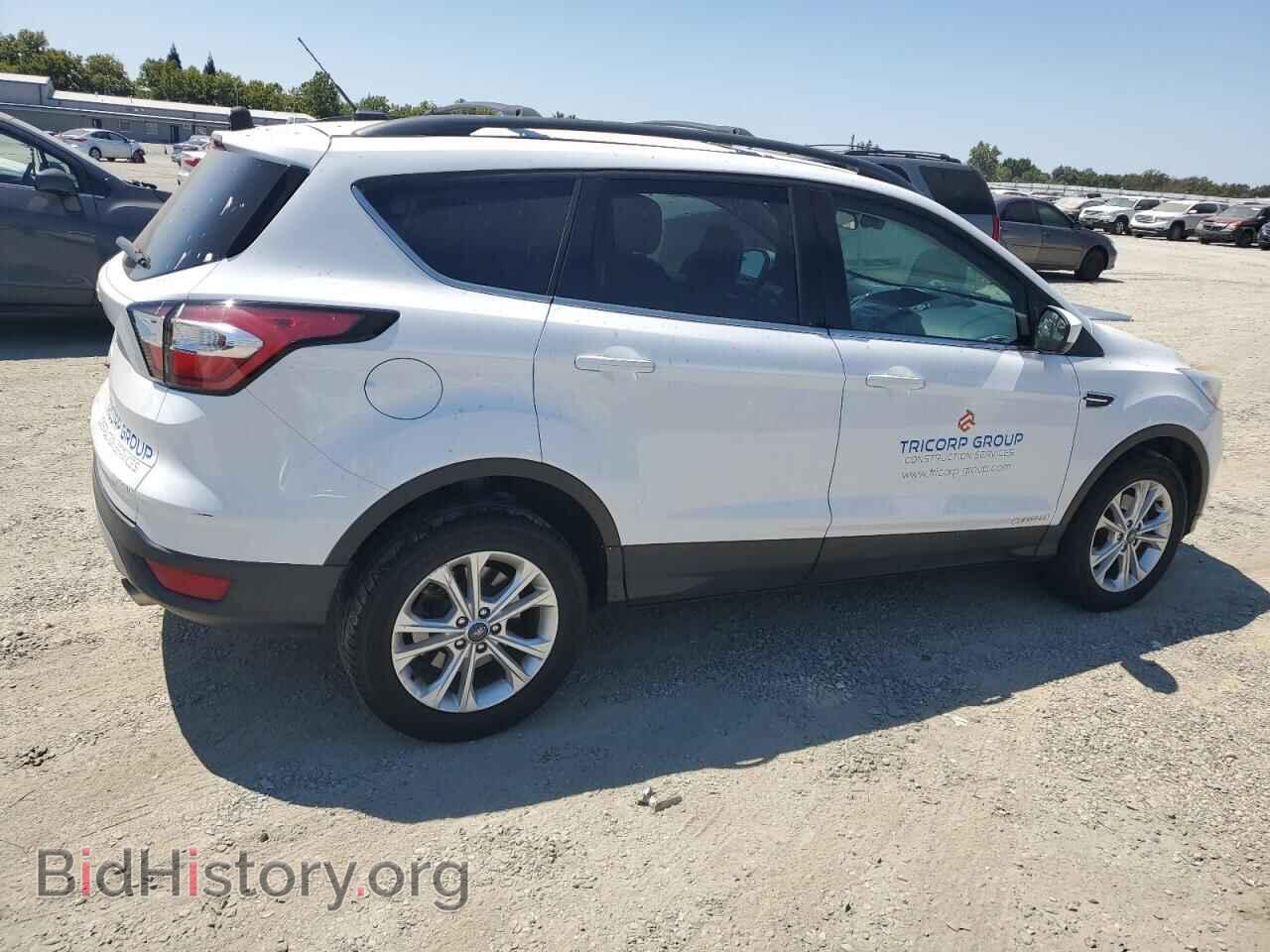 2018 FORD ESCAPE - VIN: 1FMCU0GD9JUD37802 - Фото 3