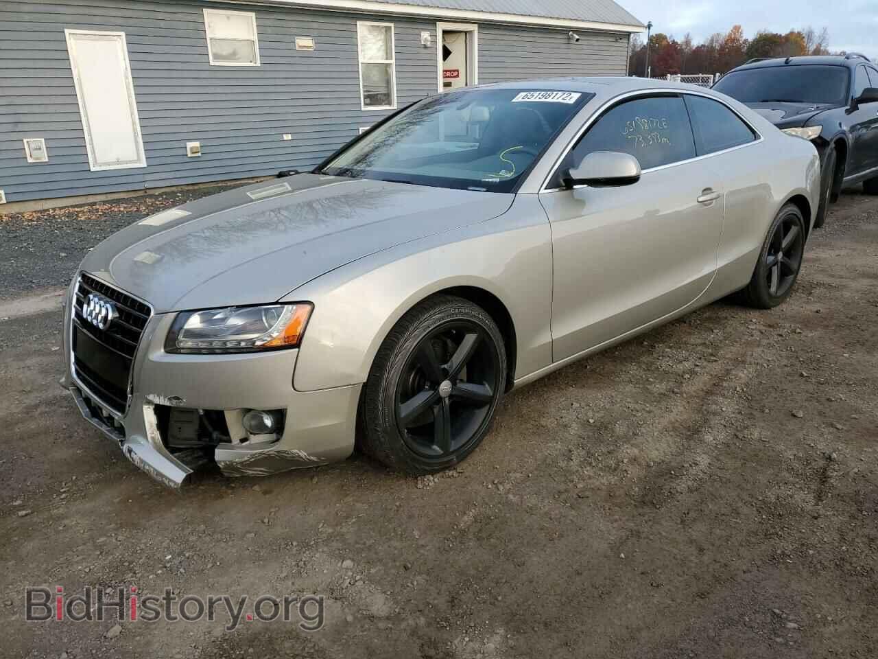 2010 AUDI A5 - VIN: WAUVKAFR9AA060637 - Фото 2