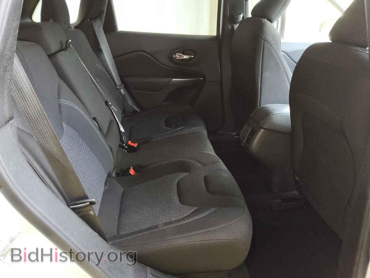 2020 JEEP CHEROKEE - VIN: 1C4PJLCB1LD586411 - Photo 11