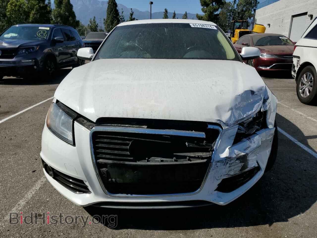 2012 AUDI A3 - VIN: WAUBJAFM2CA046155 - Photo 5